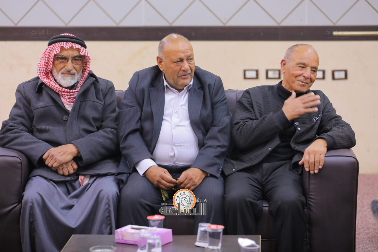 Madar Al-Saa Images 0.04642160572368281