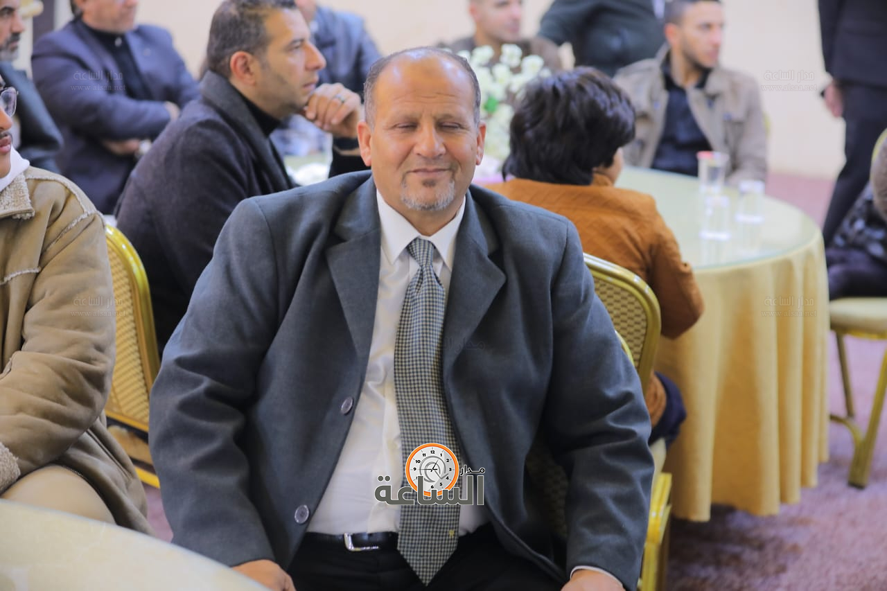 Madar Al-Saa Images 0.24436674141085635