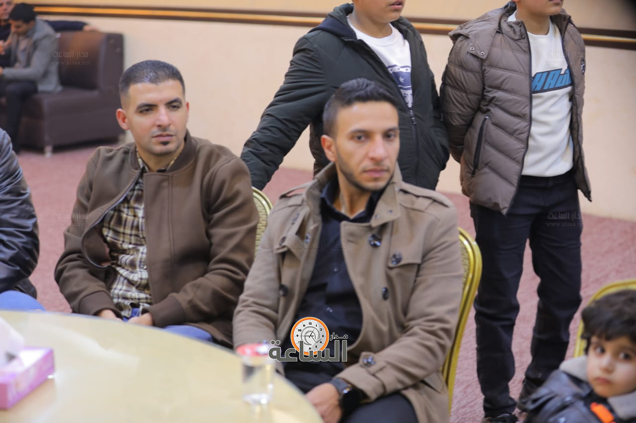 Madar Al-Saa Images 0.17736472368156786