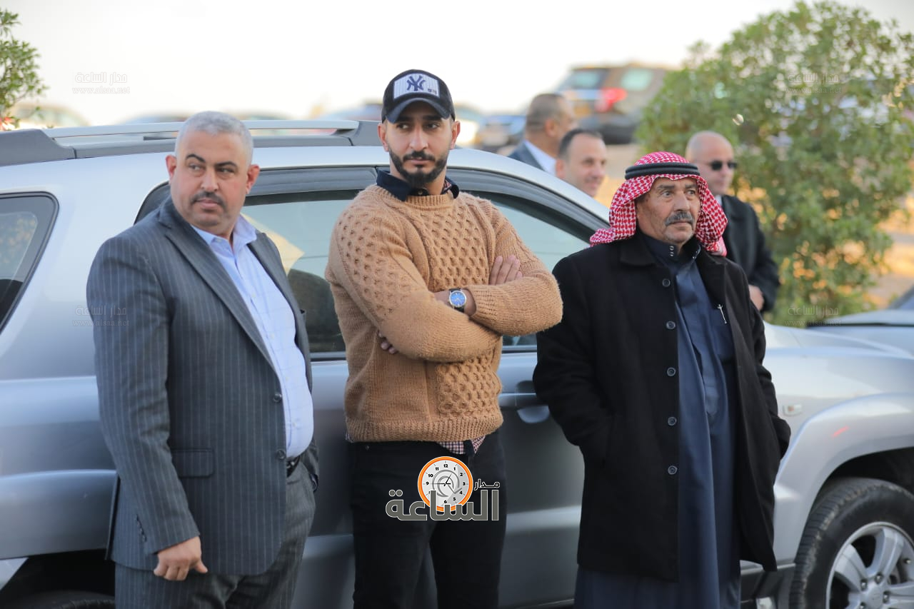 Madar Al-Saa Images 0.1544444810321013