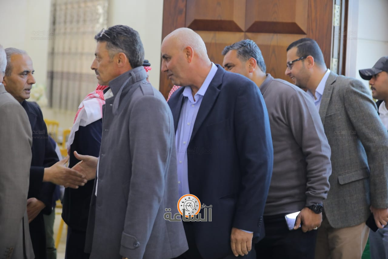 Madar Al-Saa Images 0.2610703457512129