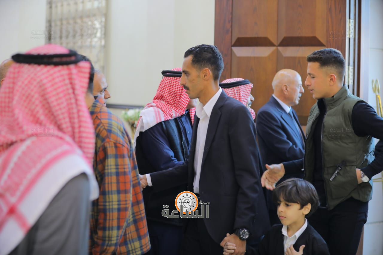 Madar Al-Saa Images 0.21680286617295375