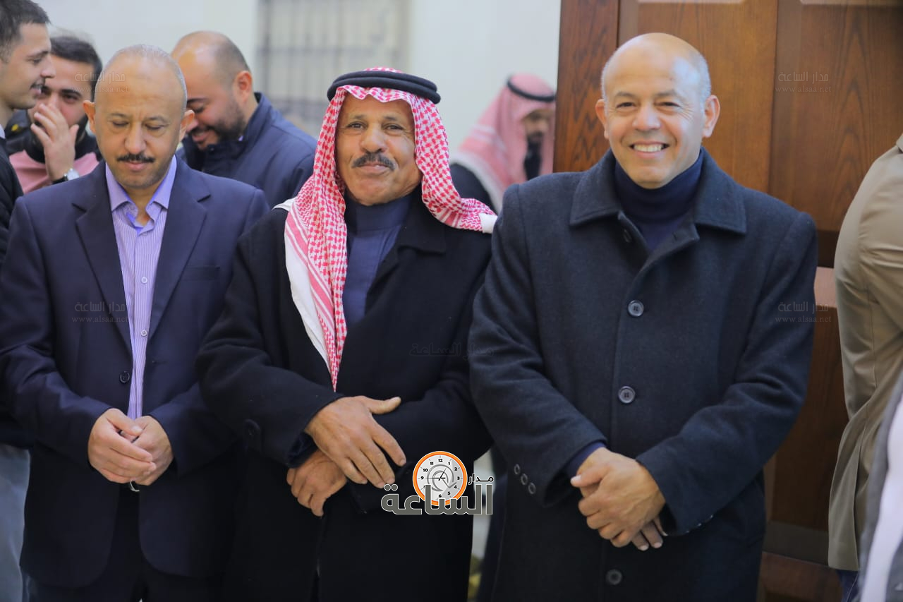 Madar Al-Saa Images 0.9835078795756618