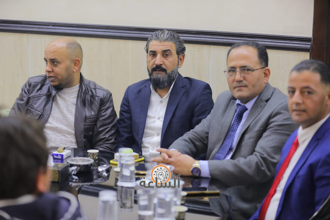 Madar Al-Saa Images 0.3517177968117311