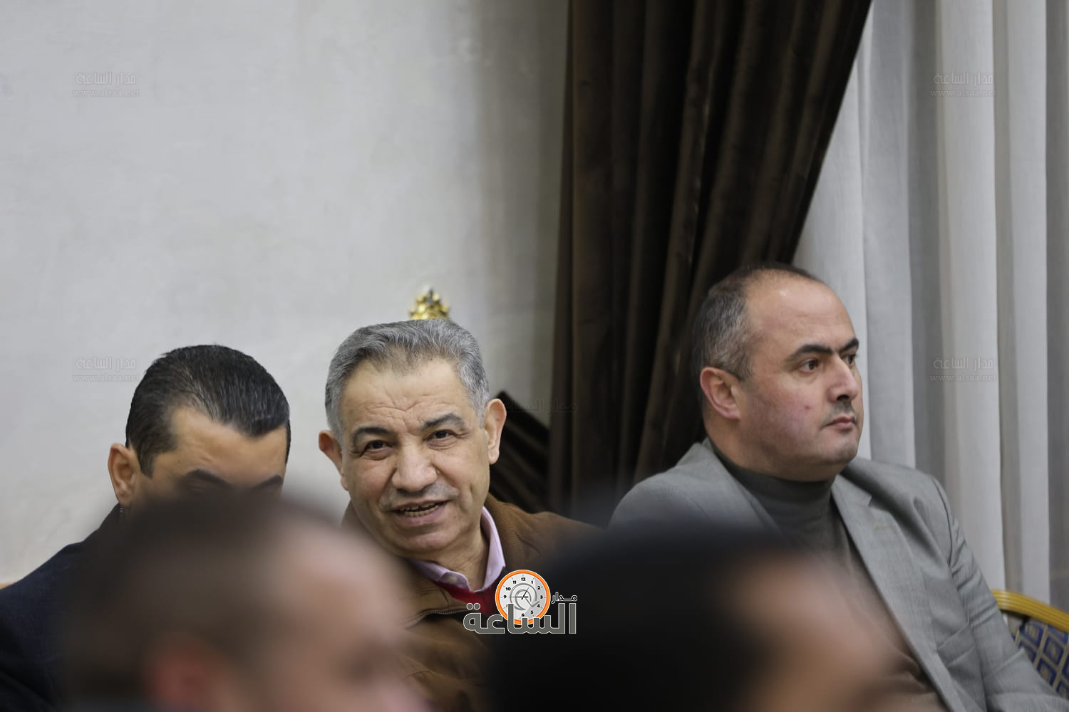 Madar Al-Saa Images 0.3341429685389192