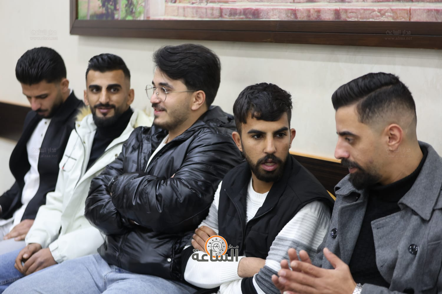 Madar Al-Saa Images 0.40482341334271243