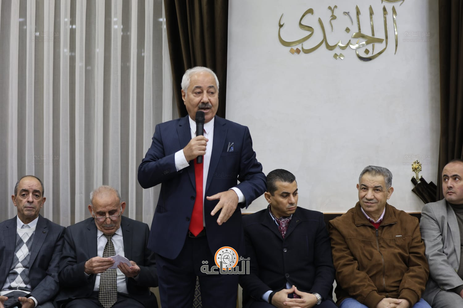 Madar Al-Saa Images 0.3620561867317871