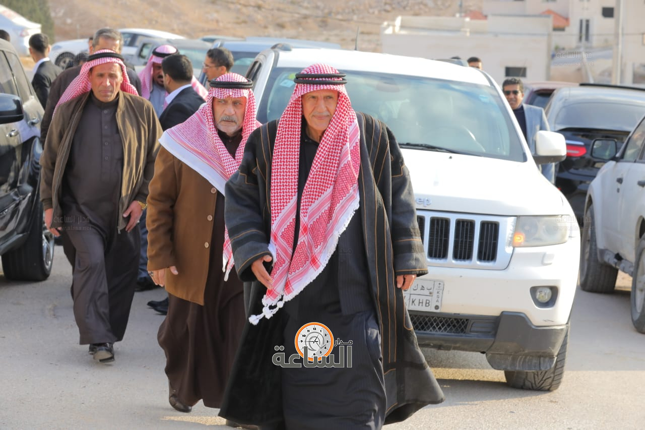 Madar Al-Saa Images 0.6340075590752738