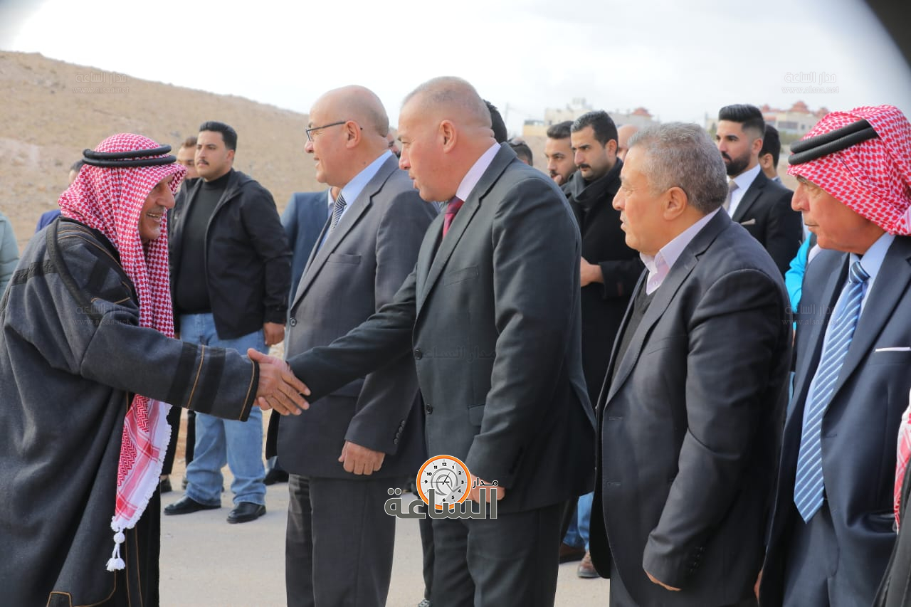 Madar Al-Saa Images 0.8100489214960358