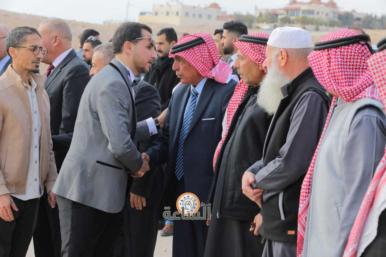 Madar Al-Saa Images 0.1324251217525818