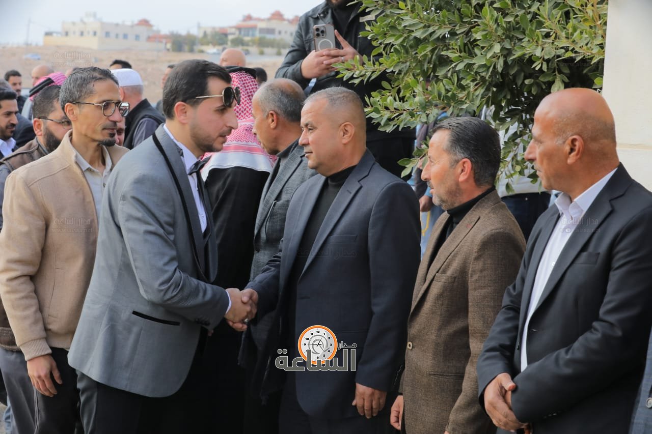 Madar Al-Saa Images 0.907679843683241