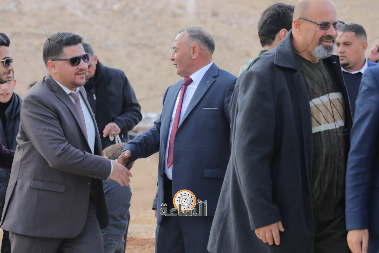 Madar Al-Saa Images 0.8405711233105482