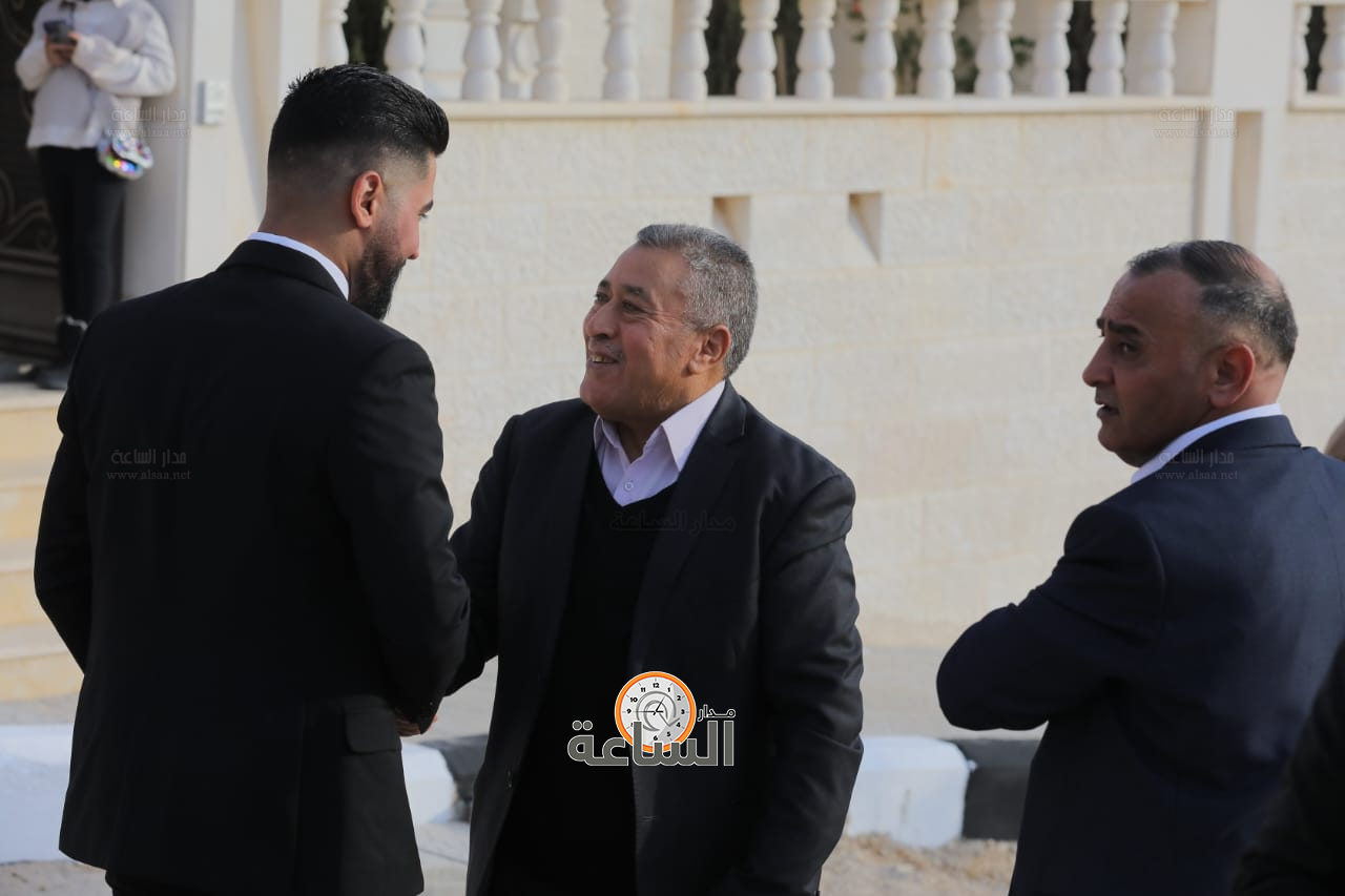 Madar Al-Saa Images 0.1363182616879186