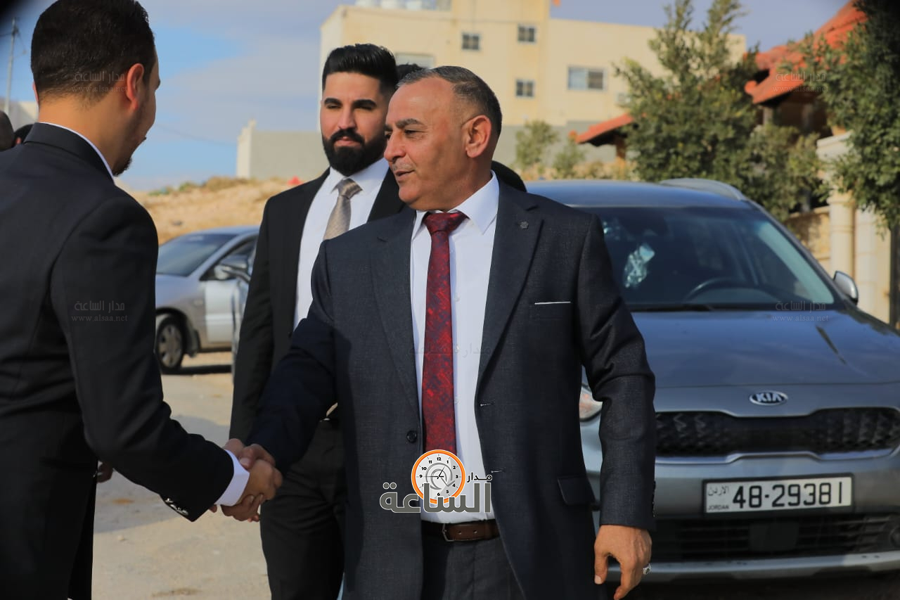 Madar Al-Saa Images 0.9176541519782404