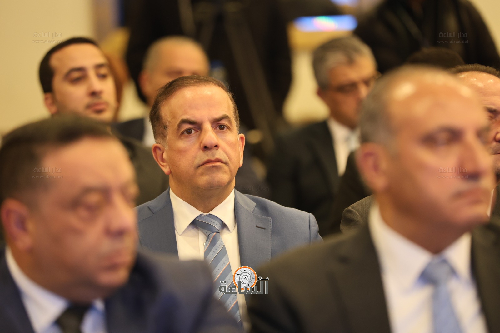 Madar Al-Saa Images 0.5995630971836183