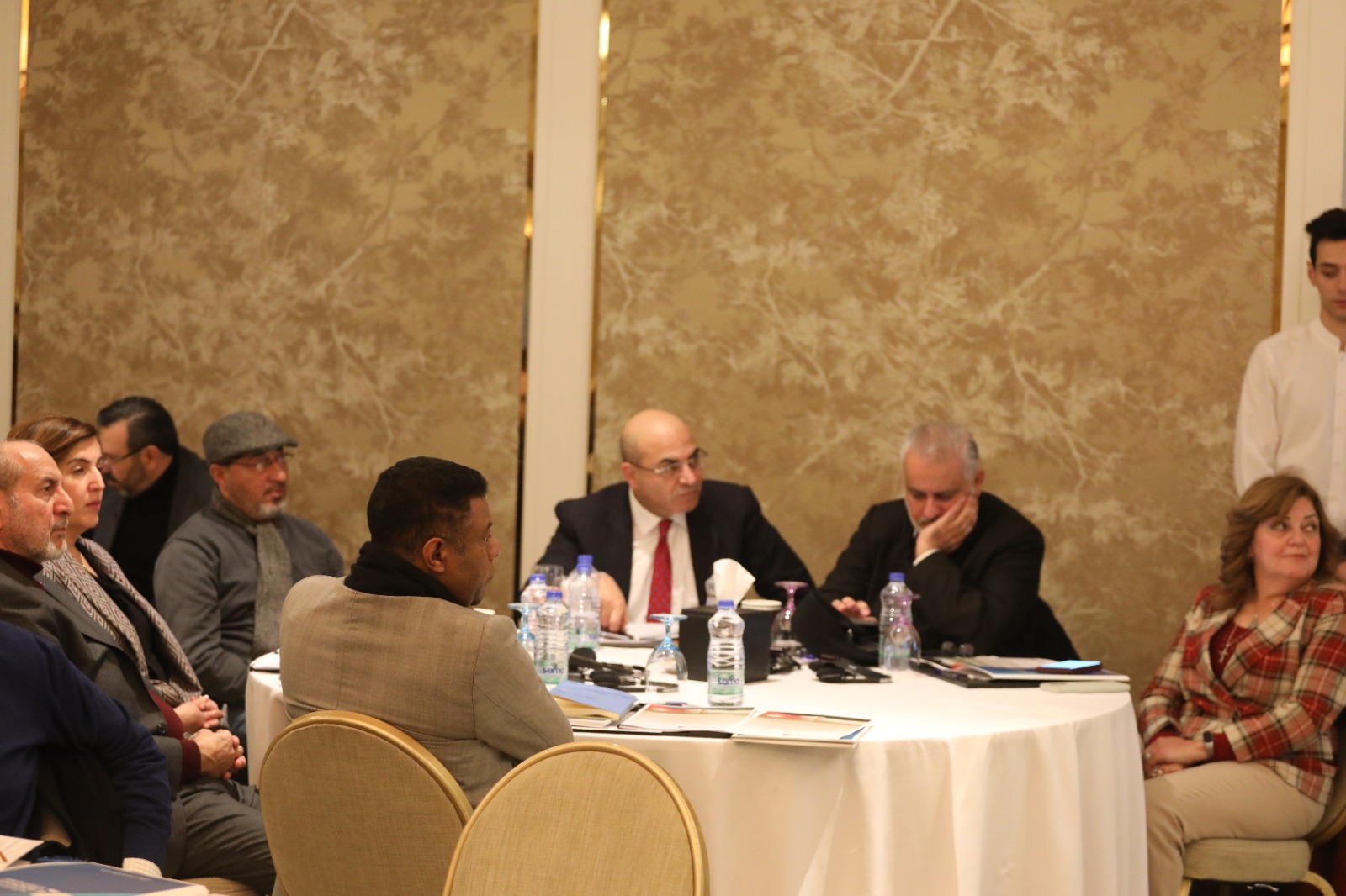 Madar Al-Saa Images 0.9758419125294169