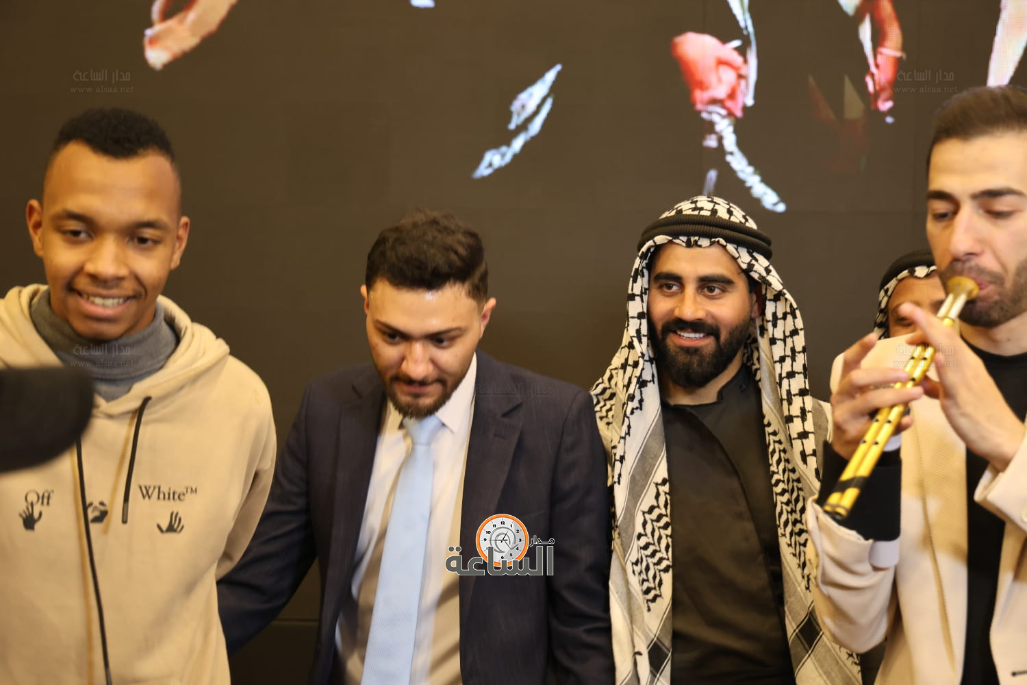 Madar Al-Saa Images 0.7951148916832369