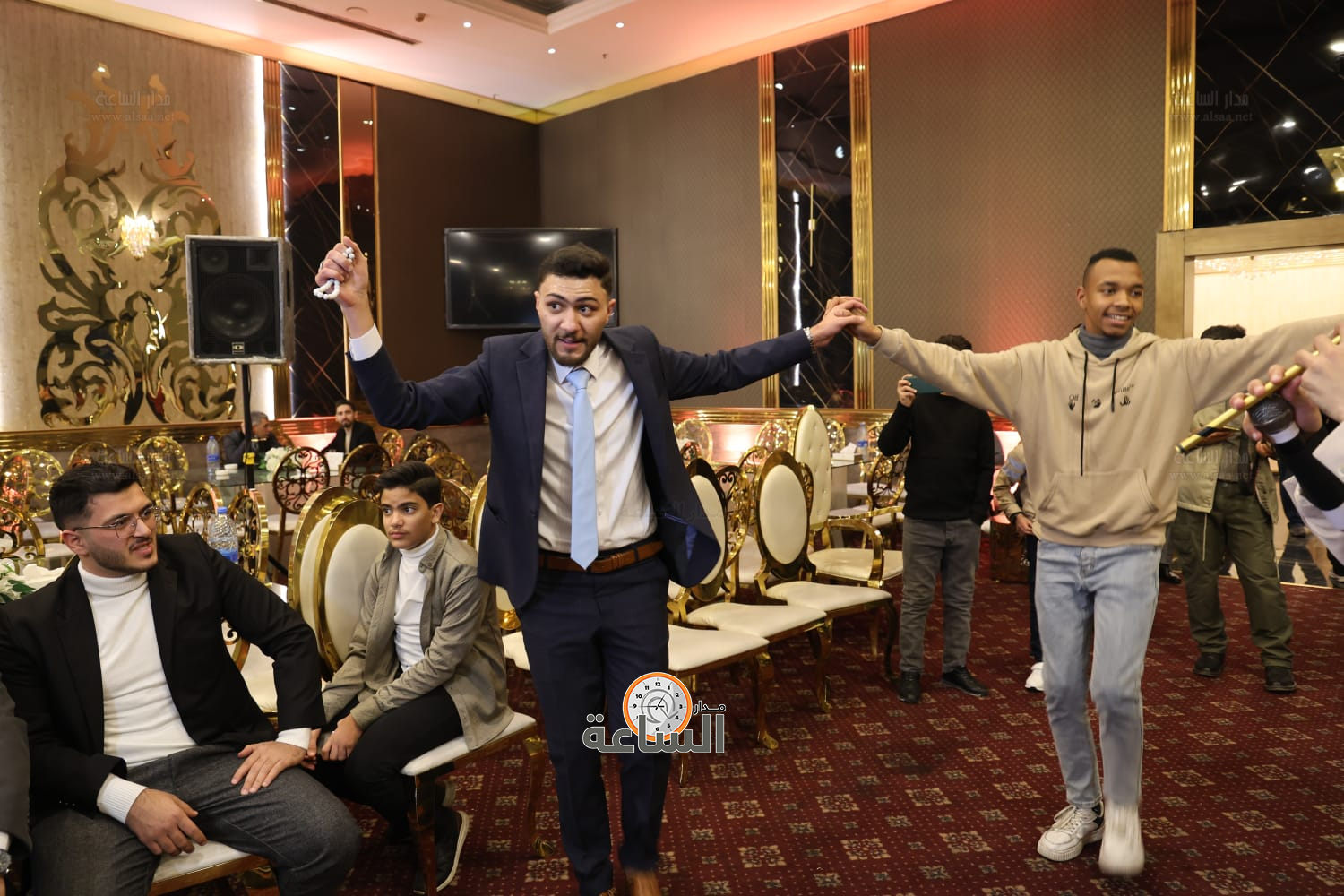 Madar Al-Saa Images 0.27017340753991714