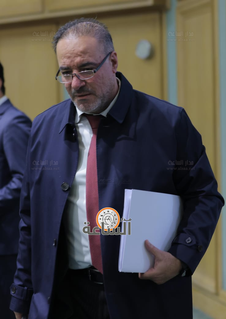 Madar Al-Saa Images 0.4615420307638163