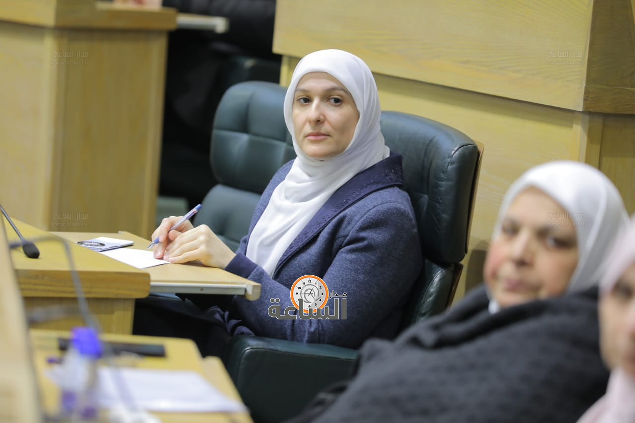 Madar Al-Saa Images 0.4194071100609622