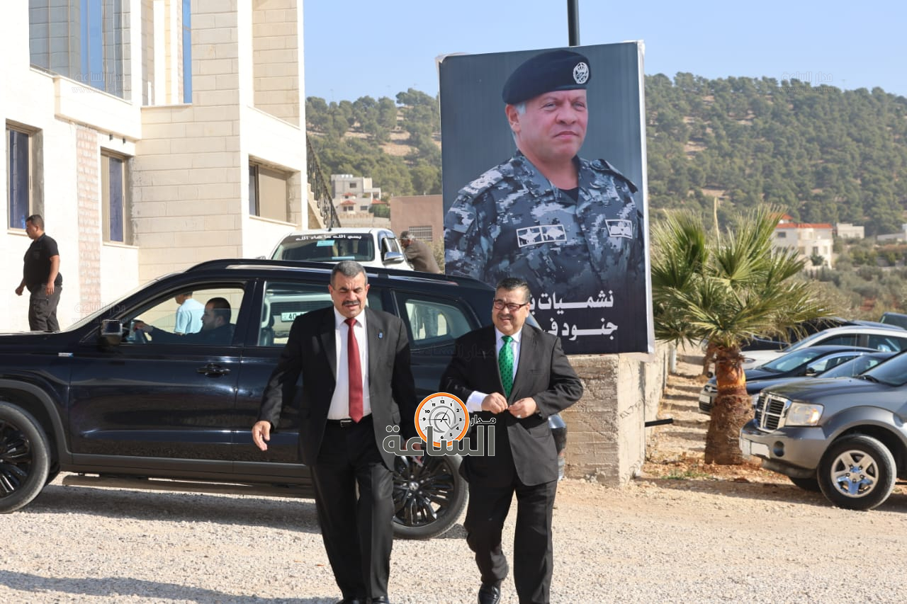 Madar Al-Saa Images 0.44494102936913027