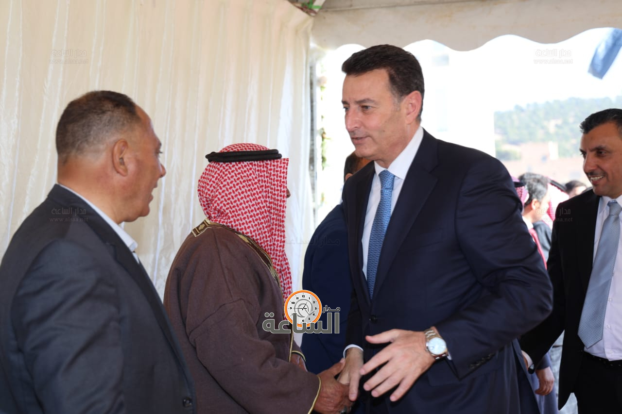 Madar Al-Saa Images 0.564236585829818