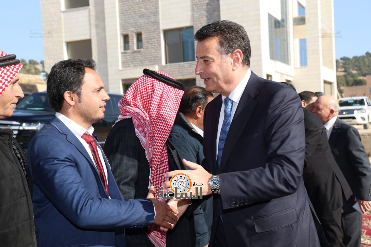 Madar Al-Saa Images 0.9400198058856051