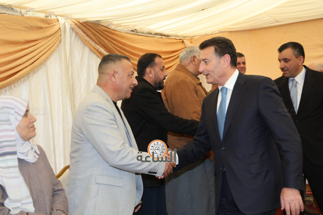 Madar Al-Saa Images 0.5193508427350537