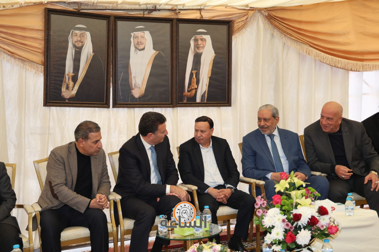 Madar Al-Saa Images 0.3827627029617282