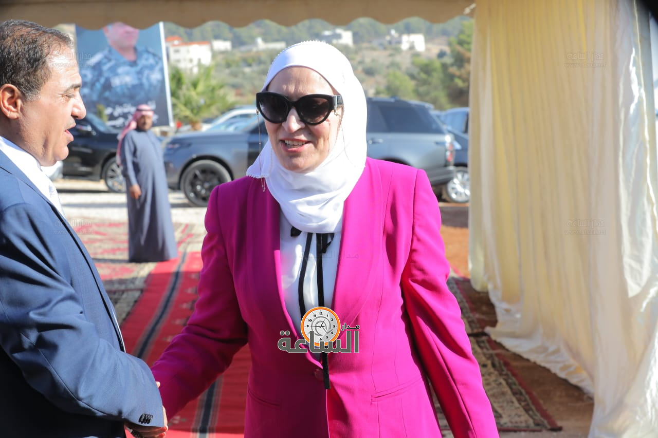 Madar Al-Saa Images 0.32948796426490623