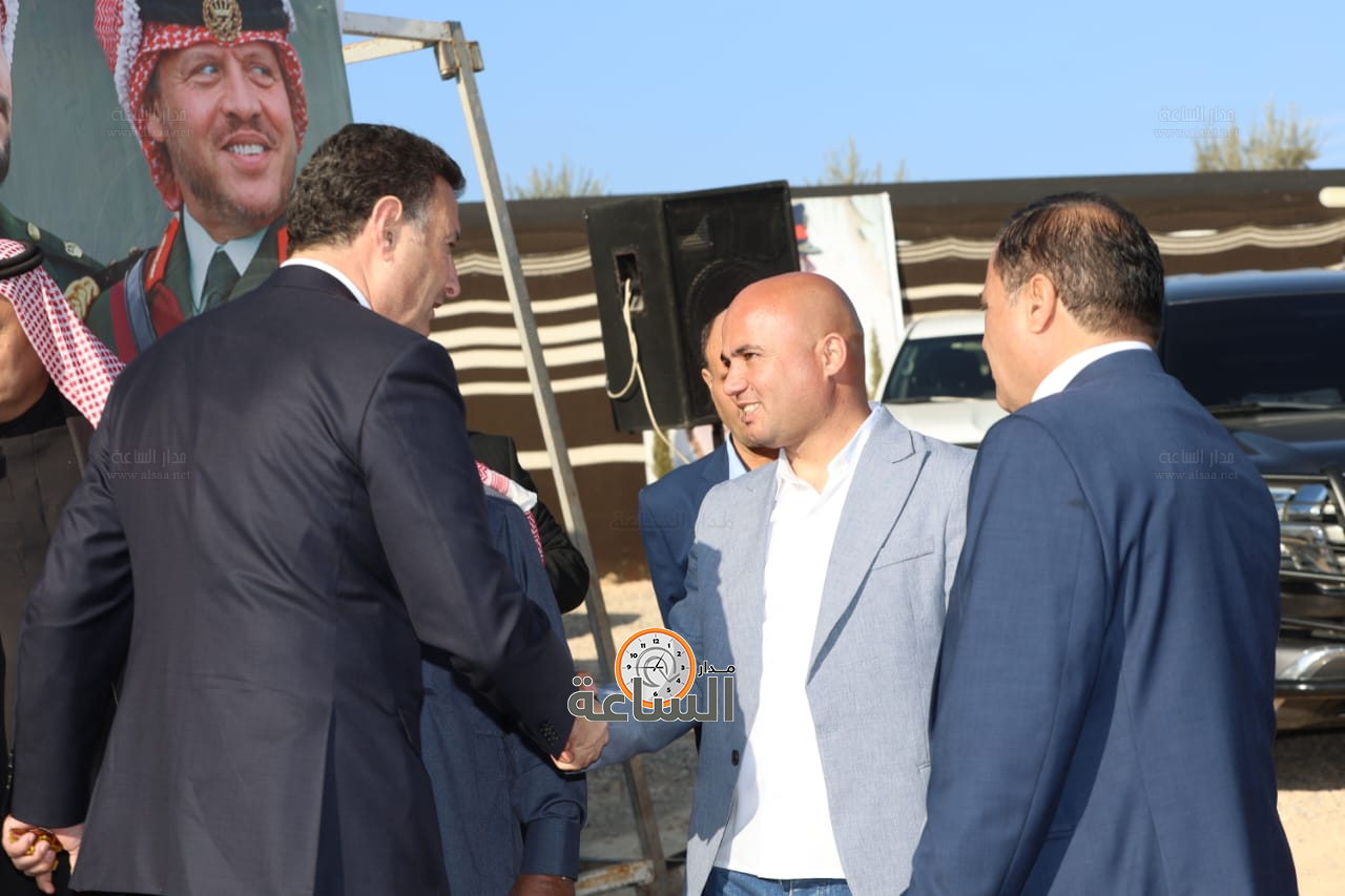 Madar Al-Saa Images 0.2349818466417657