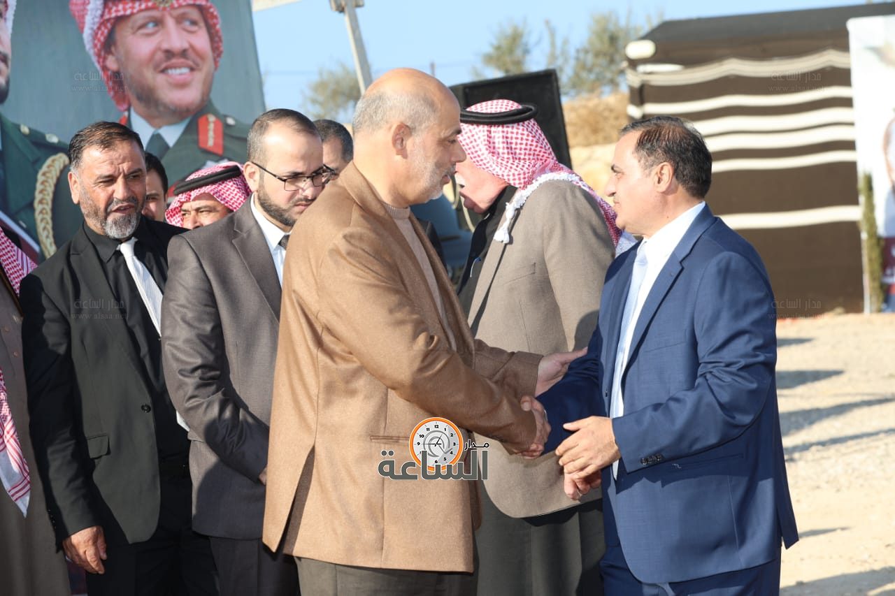 Madar Al-Saa Images 0.16420965297942747