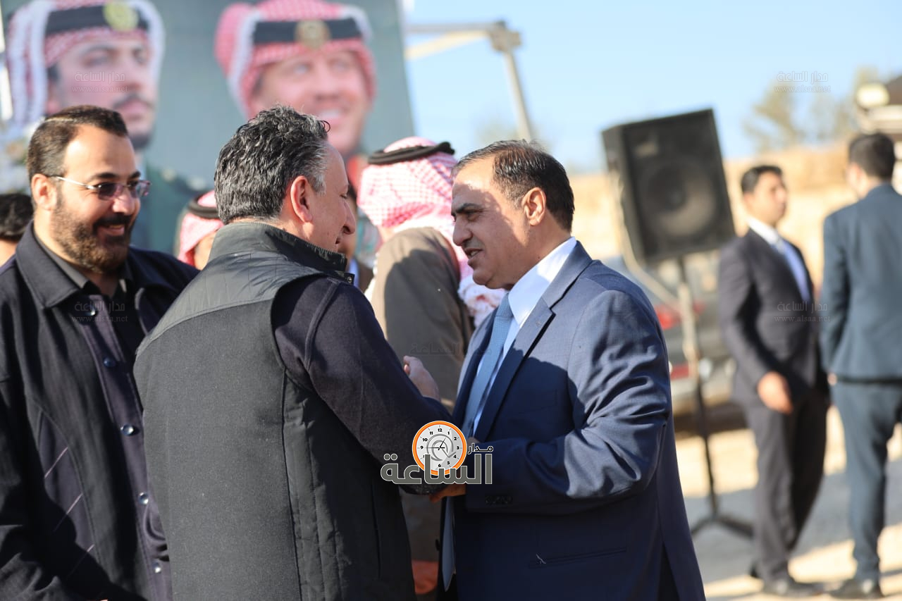 Madar Al-Saa Images 0.3909567785148593