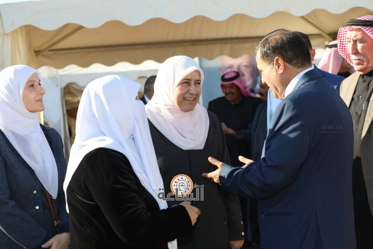 Madar Al-Saa Images 0.836936793371817