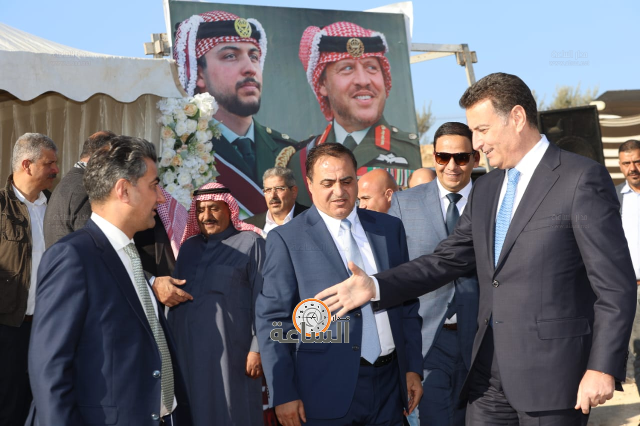 Madar Al-Saa Images 0.9850195798933374