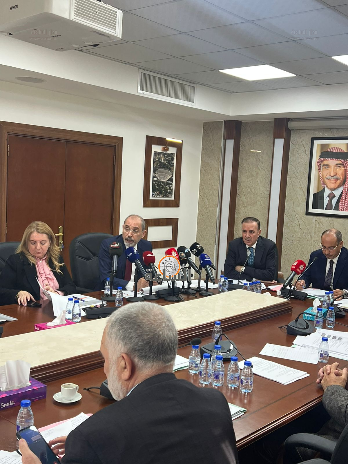 Madar Al-Saa Images 0.6458317183789217