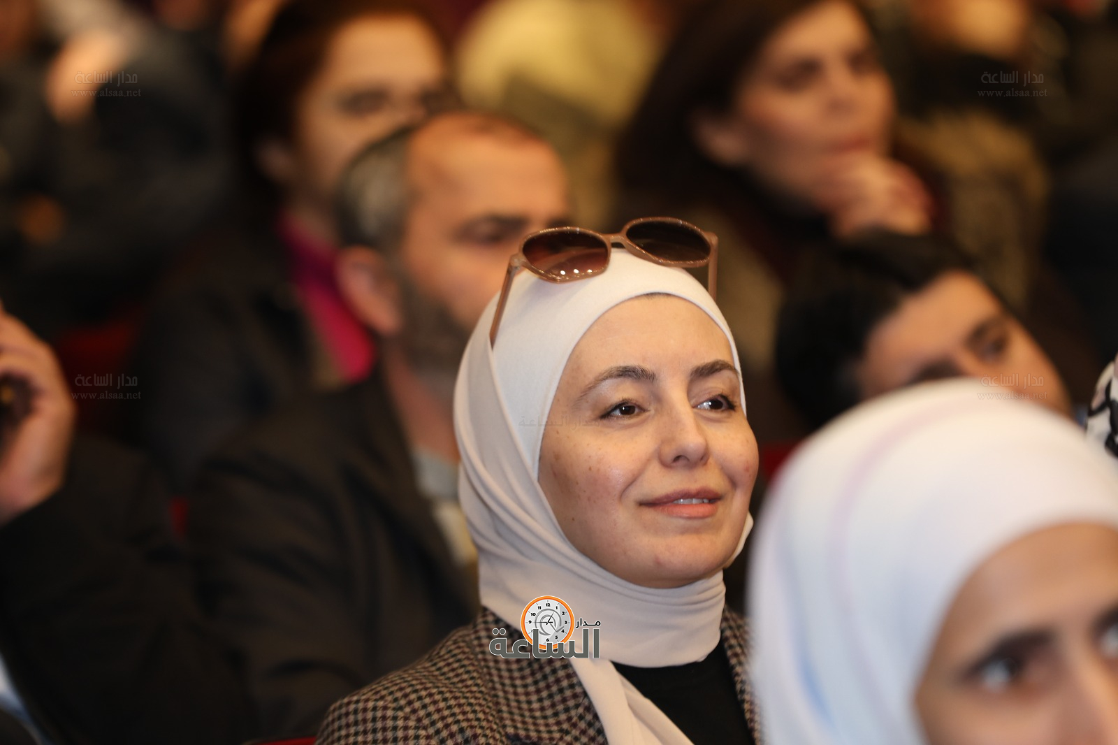 Madar Al-Saa Images 0.7798769685360245