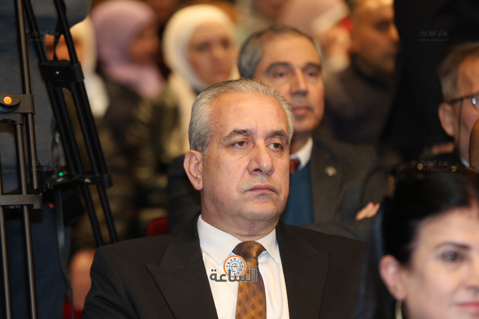 Madar Al-Saa Images 0.4541474411838957