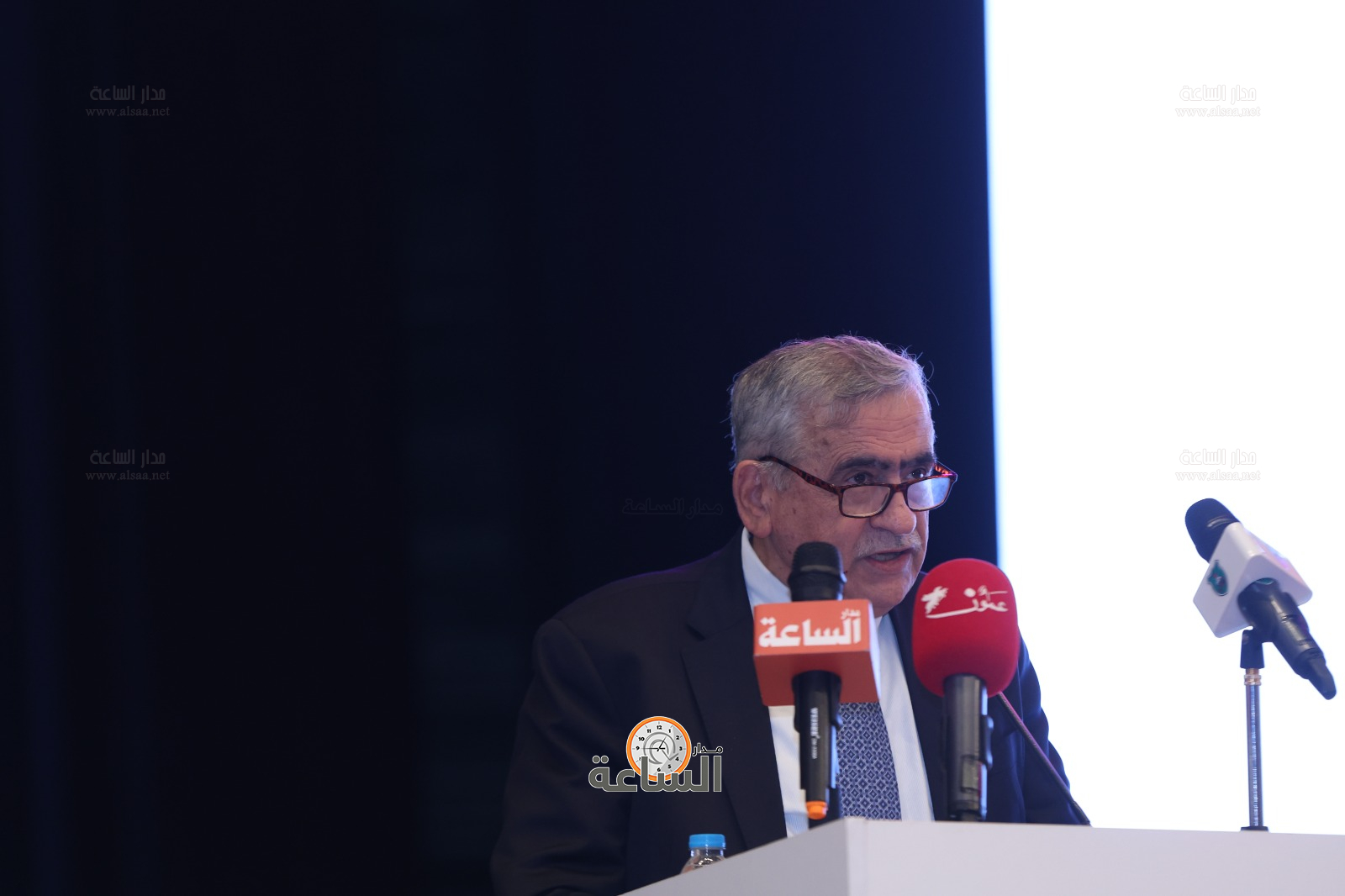 Madar Al-Saa Images 0.007251738625574378