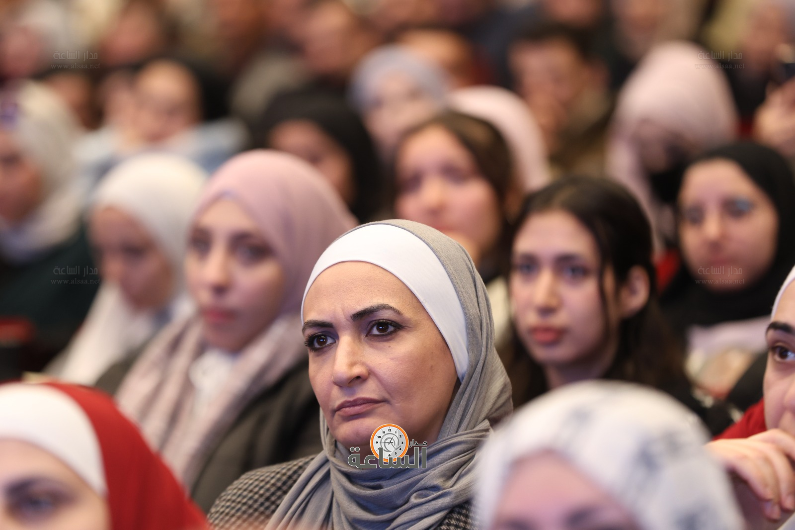 Madar Al-Saa Images 0.7534840994152185