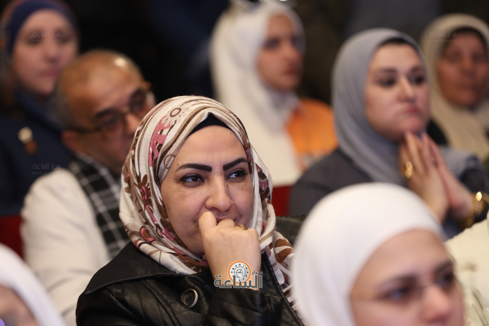 Madar Al-Saa Images 0.40058875048003784