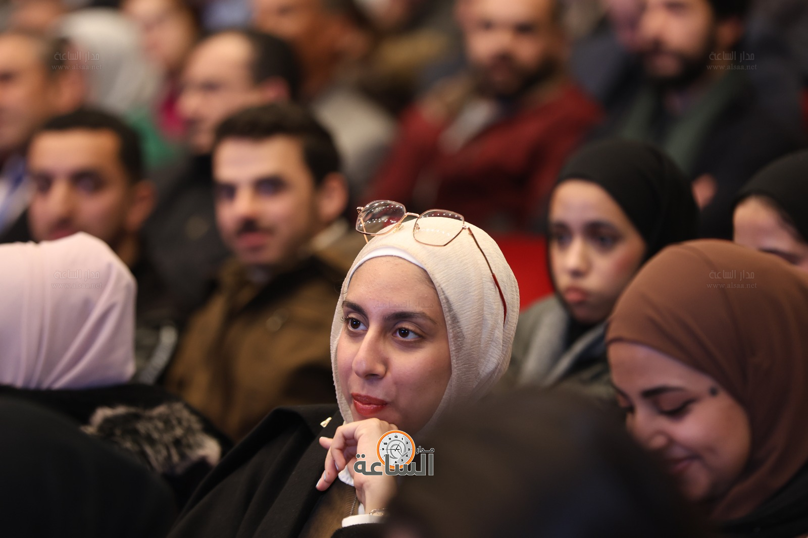 Madar Al-Saa Images 0.4667277788551252