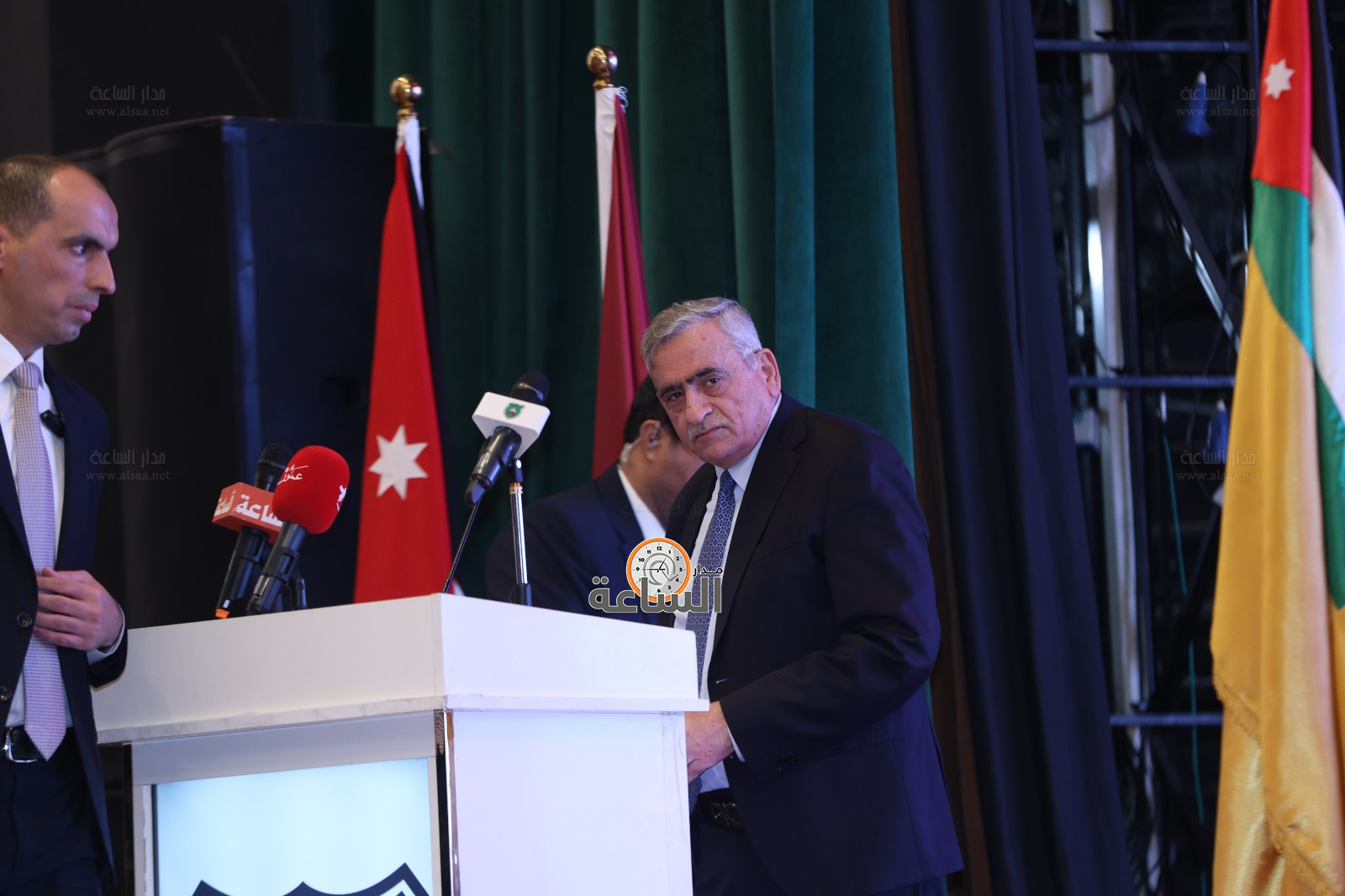 Madar Al-Saa Images 0.6101592393419017