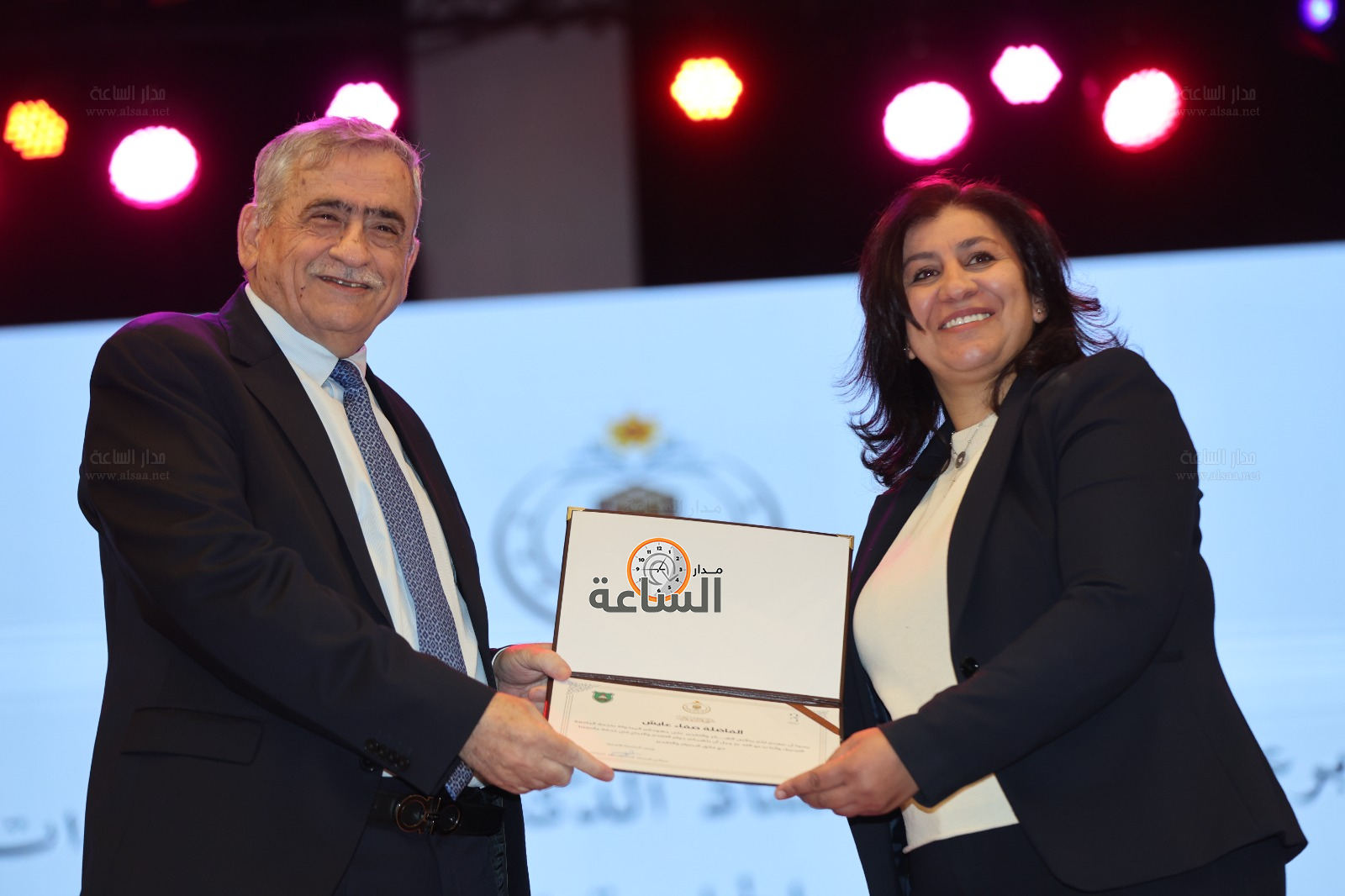 Madar Al-Saa Images 0.4145265233313107