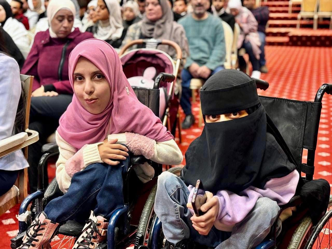 Madar Al-Saa Images 0.272626352852428