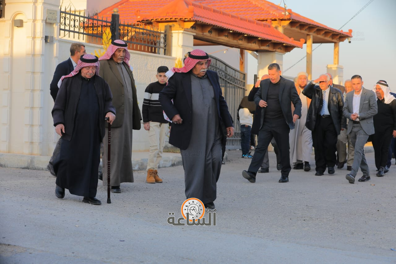 Madar Al-Saa Images 0.014589710349933727