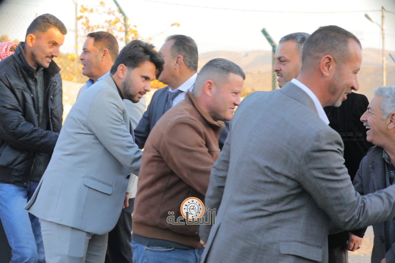 Madar Al-Saa Images 0.47167378408703