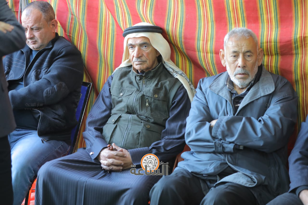 Madar Al-Saa Images 0.7593591021995856