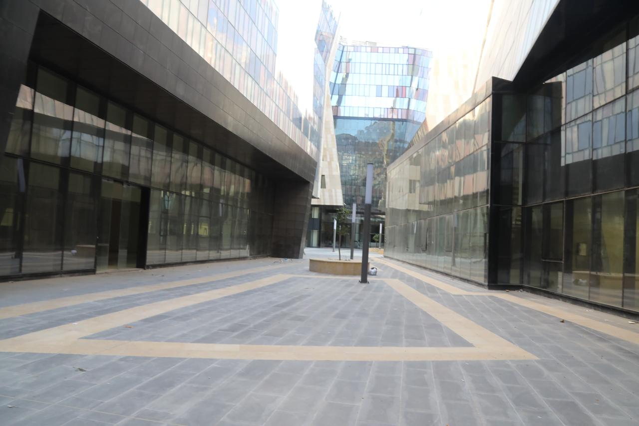 Madar Al-Saa Images 0.6878134999275656