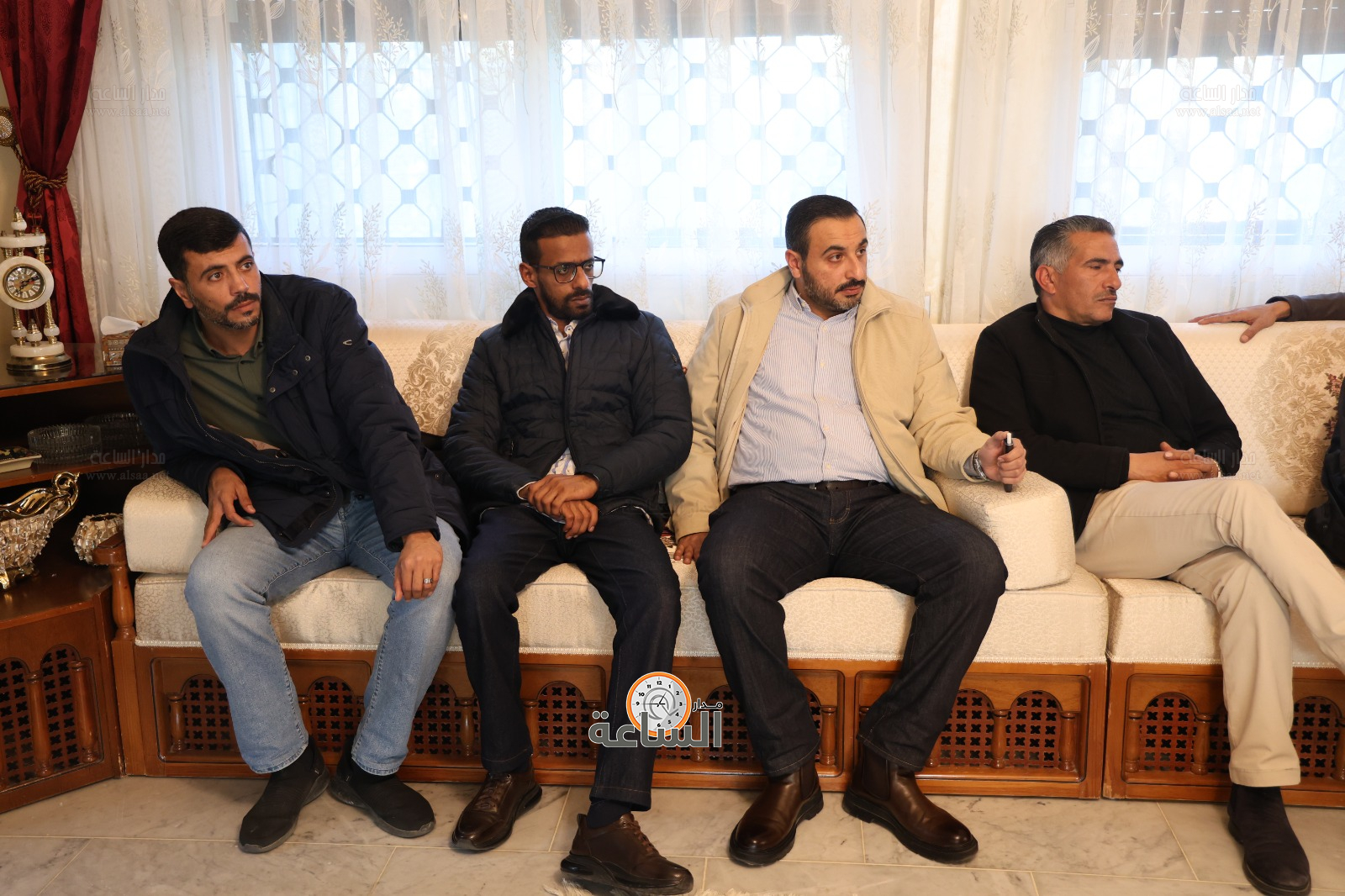 Madar Al-Saa Images 0.7160953458997554